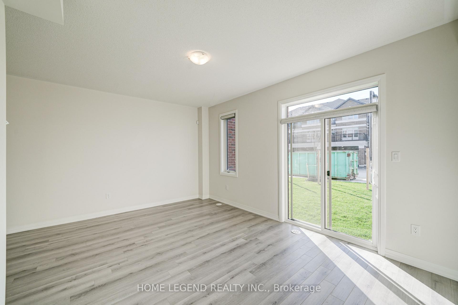 Photo 23 of 44 Sissons Way, Markham, Box Grove — HOMEH