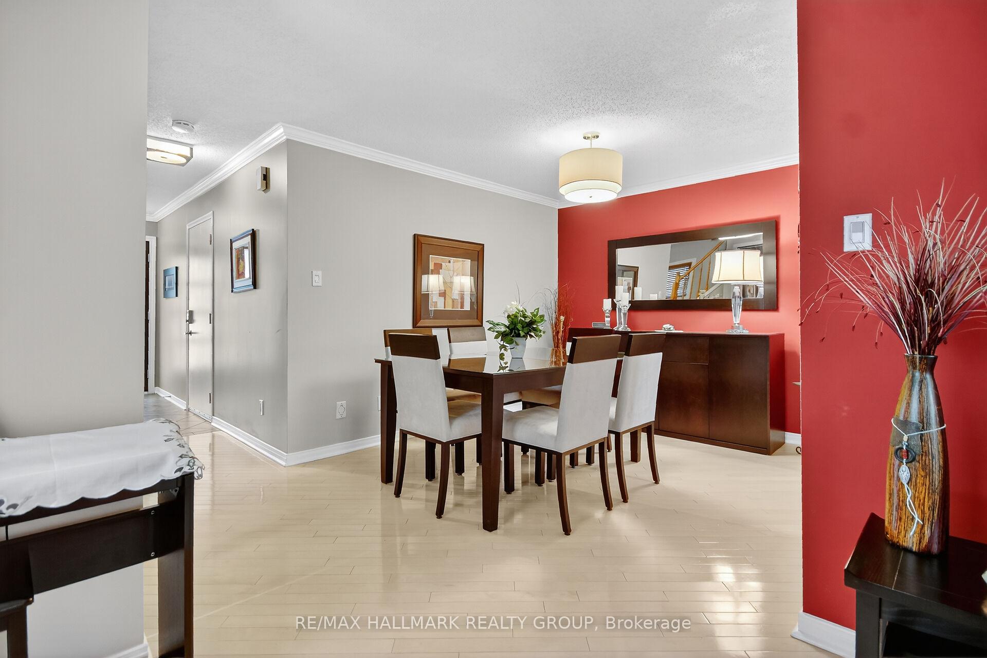 Photo 15 of 1415 Caravel Crescent, Ottawa, Bilberry Creek/Queenswood Heights — HOMEH
