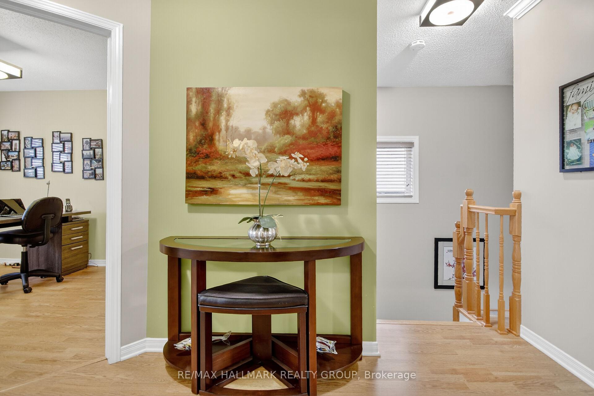 Photo 25 of 1415 Caravel Crescent, Ottawa, Bilberry Creek/Queenswood Heights — HOMEH
