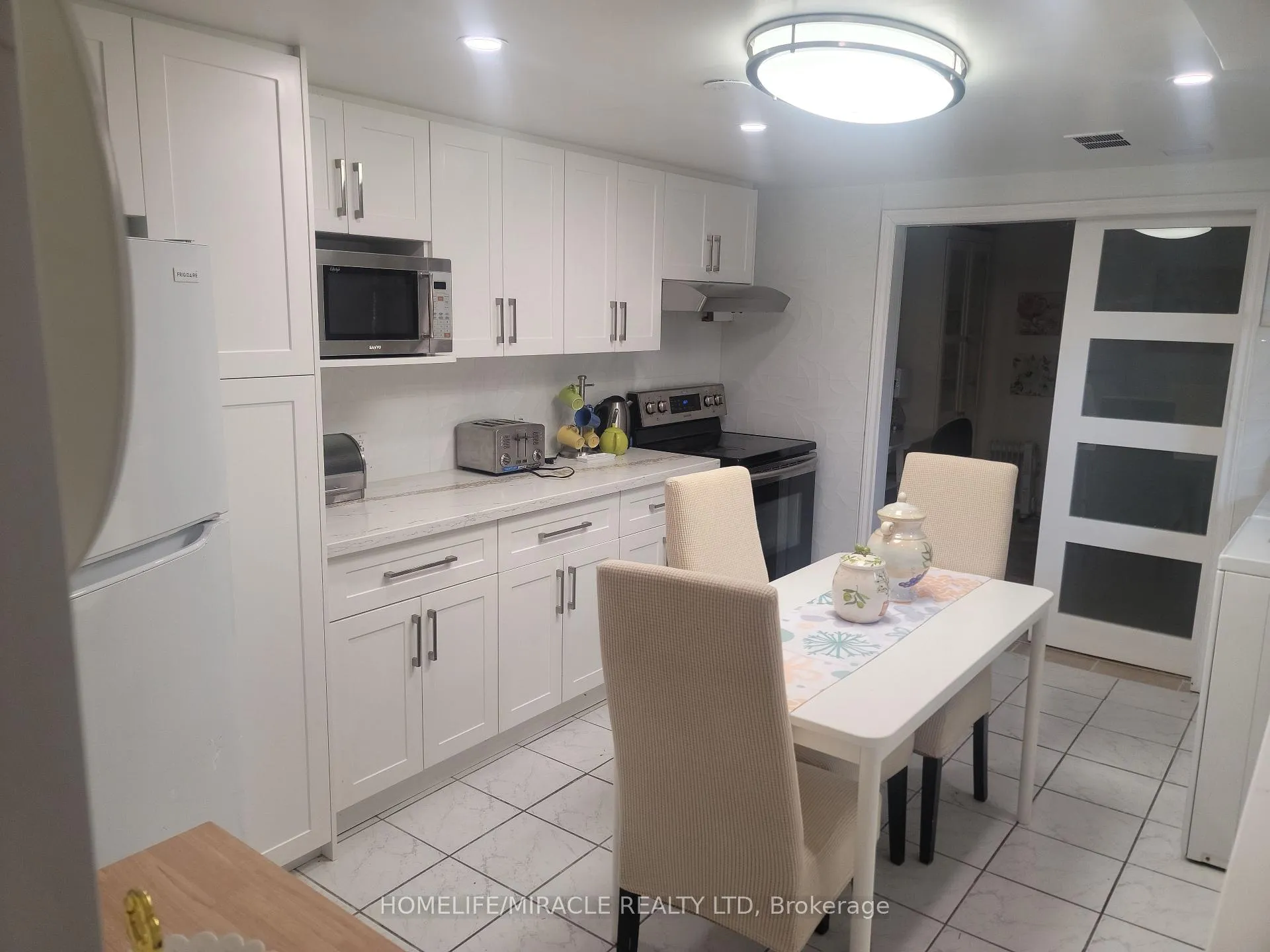 Photo 3 of Unit Basement, 1252 Hillhurst Road, Oakville, Morrison — HOMEH
