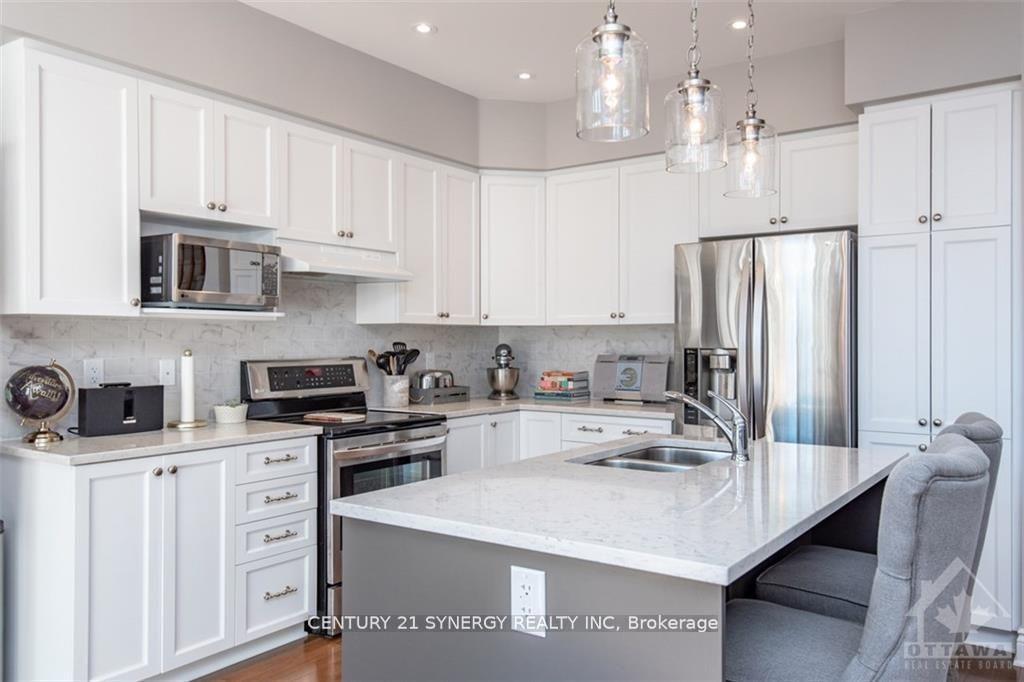 Photo 7 of 304 Melodie St Street, Ottawa, Mer Bleue/Bradley Estates/Anderson Park — HOMEH