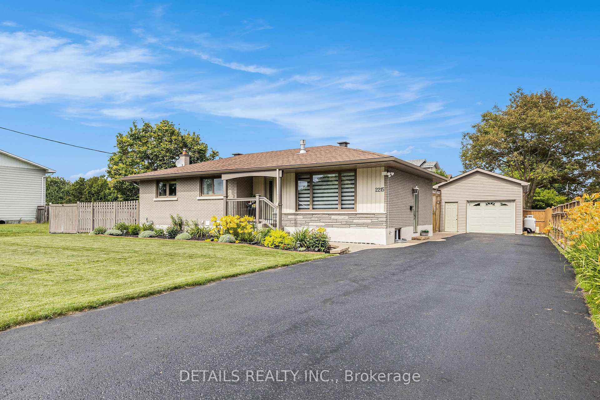 Photo 2 of 2215 Boyer Road, Ottawa, Chateauneuf — HOMEH