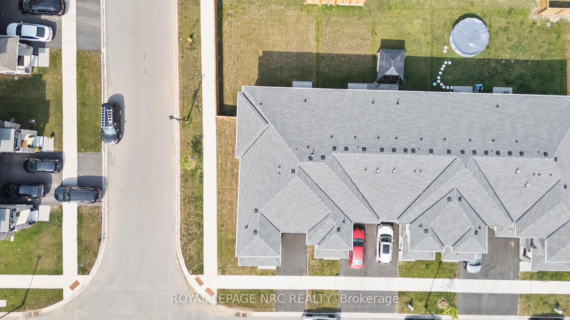 Photo 41 of 24 Samuel Avenue, Pelham, Fonthill — HOMEH