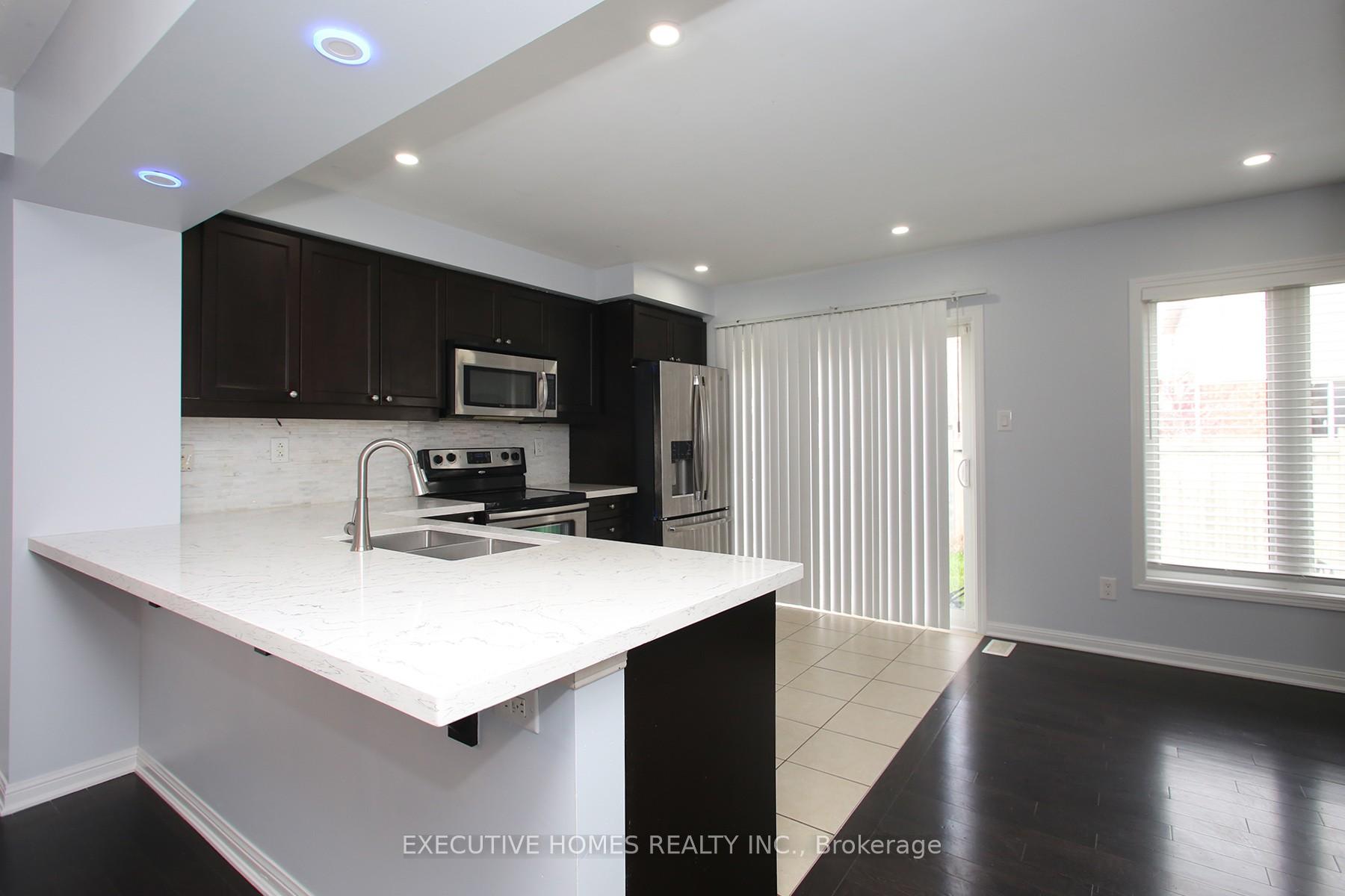 Photo 7 of 332 Chuchmach Close, Milton, Willmott — HOMEH