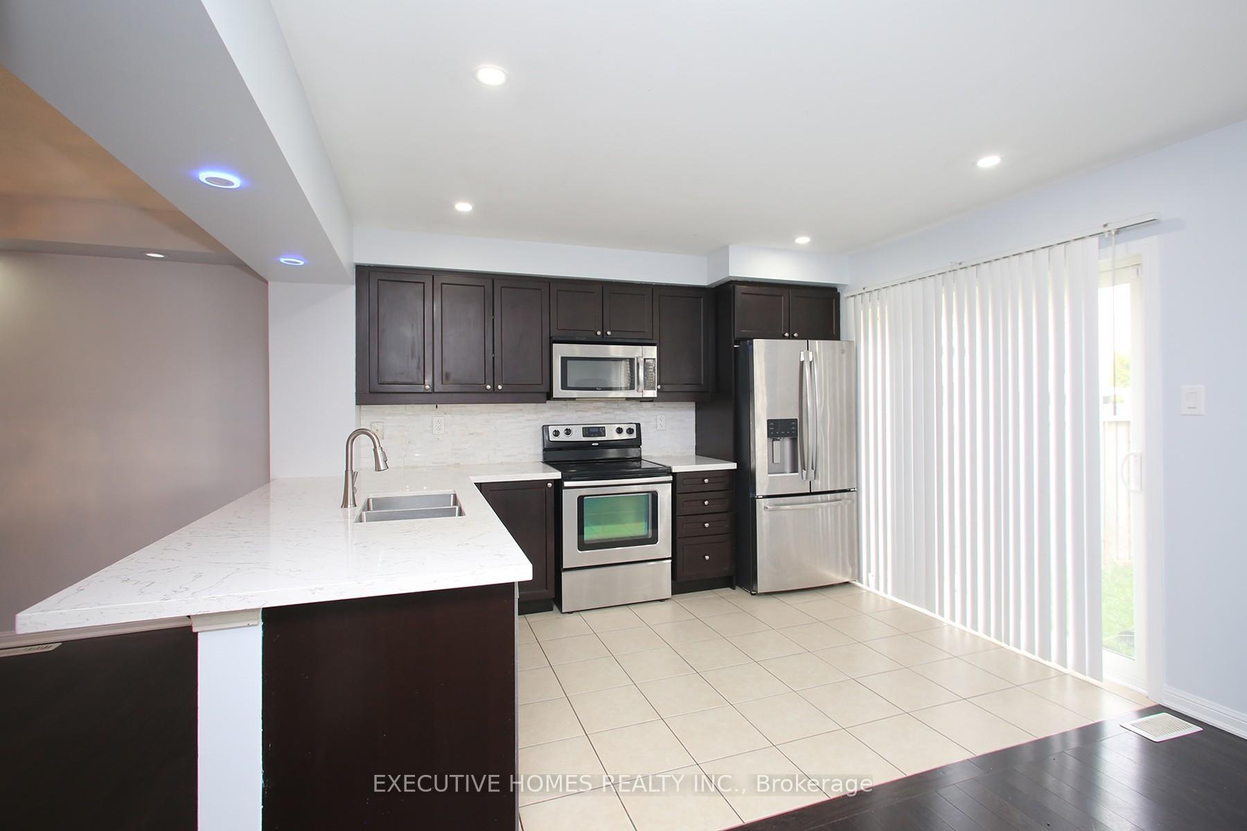 Photo 8 of 332 Chuchmach Close, Milton, Willmott — HOMEH