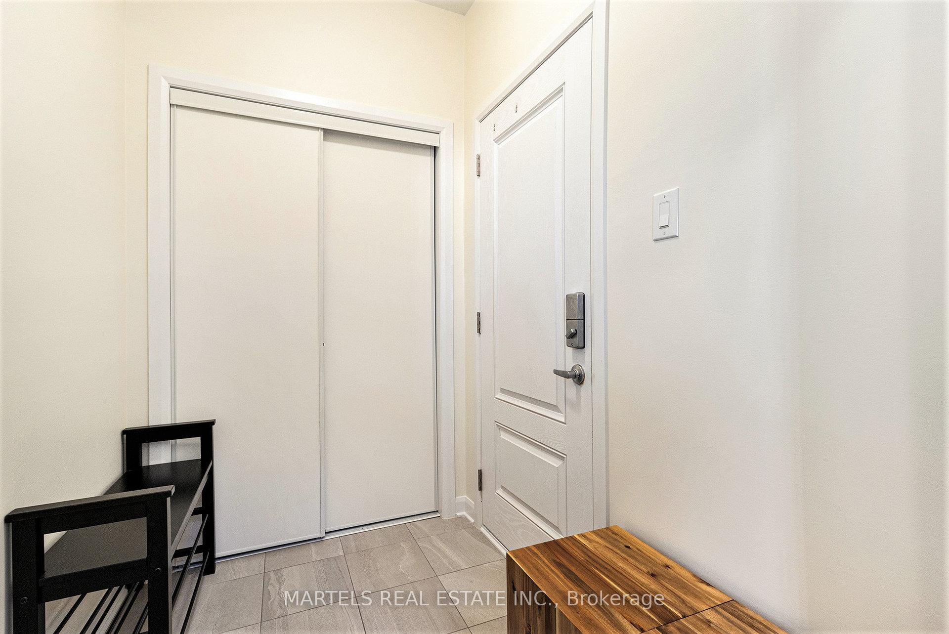 Photo 3 of 39 Watchim Street, Ottawa, Avalon East — HOMEH