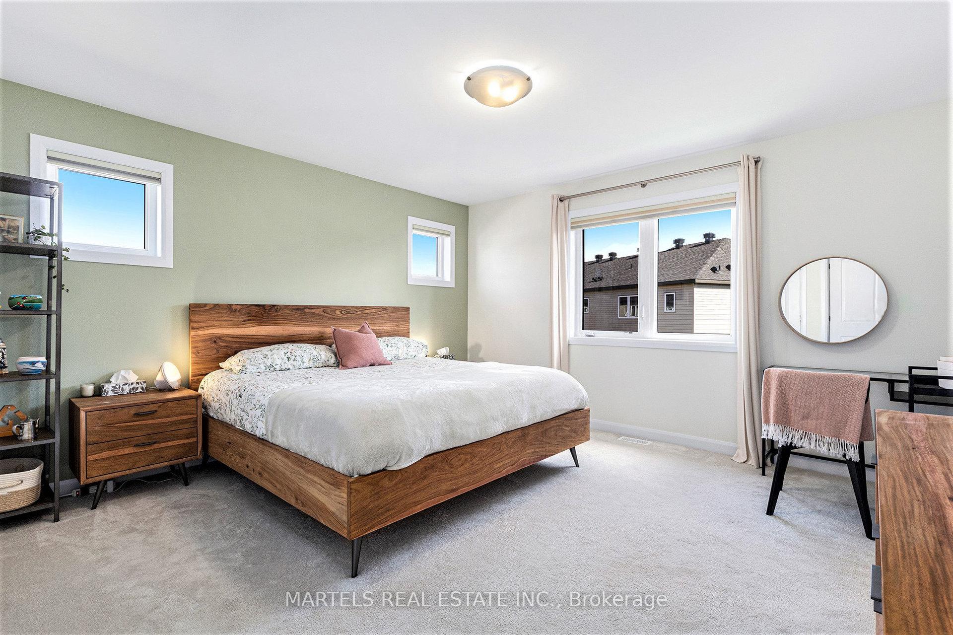 Photo 13 of 39 Watchim Street, Ottawa, Avalon East — HOMEH