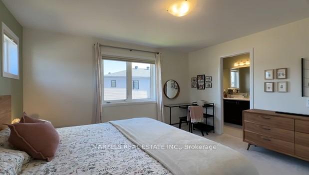 Photo 14 of 39 Watchim Street, Ottawa, Avalon East — HOMEH