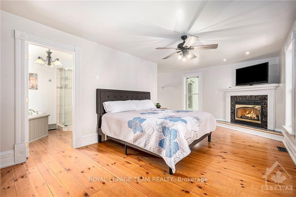 Photo 16 of 11520 Queen Street, North Dundas, North Dundas (Mountain) Twp — HOMEH