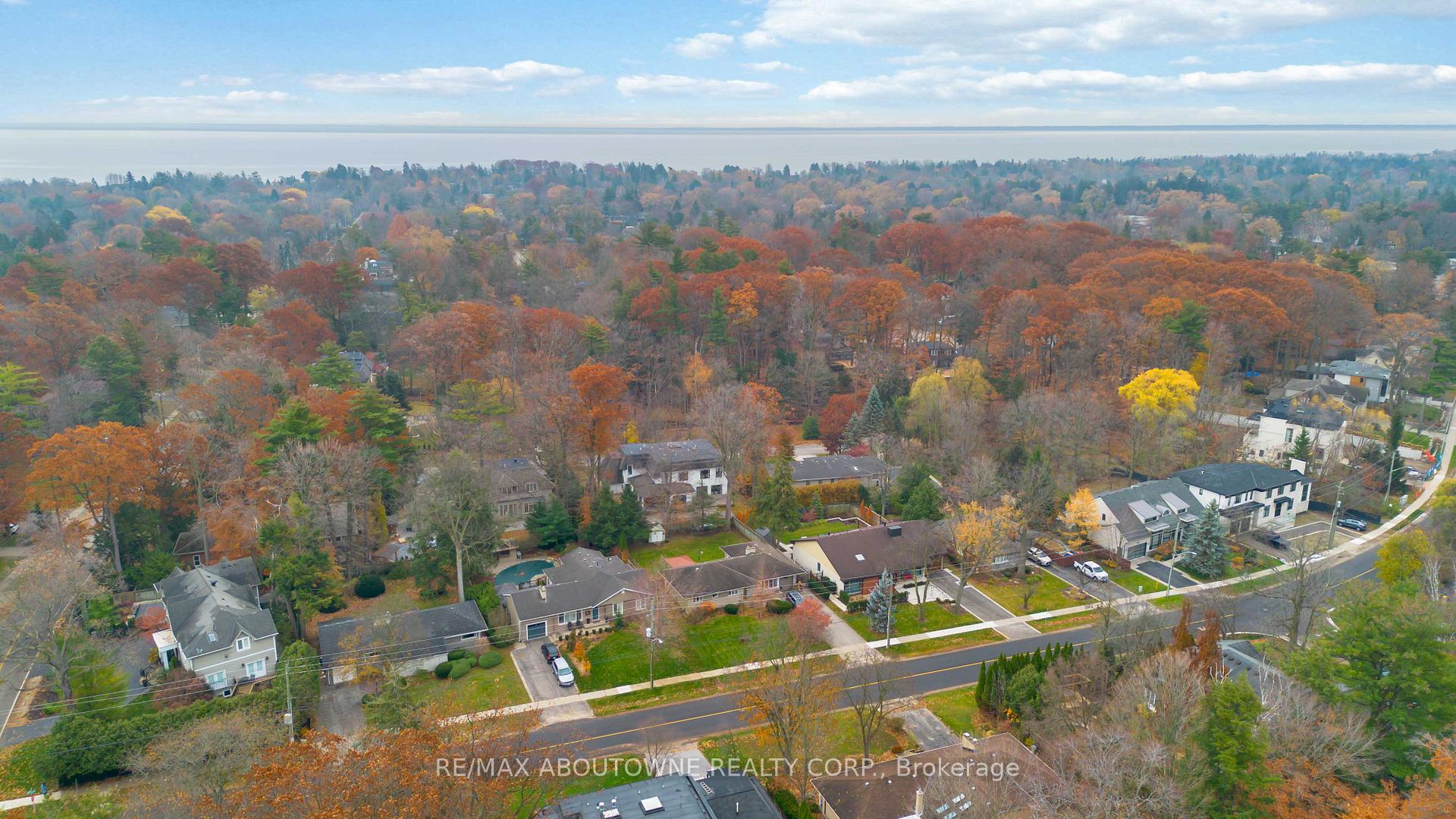 Photo 20 of 1410 Devon Road, Oakville, Morrison — HOMEH