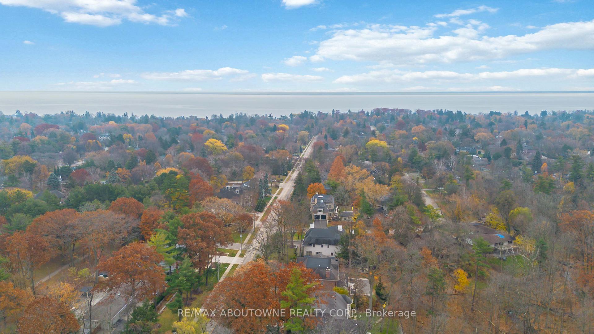 Photo 23 of 1410 Devon Road, Oakville, Morrison — HOMEH