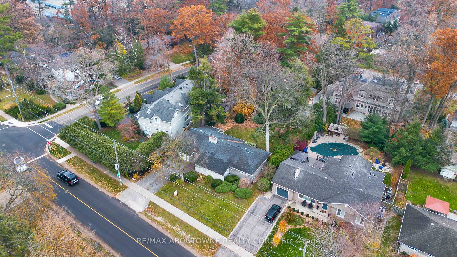 Photo 24 of 1410 Devon Road, Oakville, Morrison — HOMEH