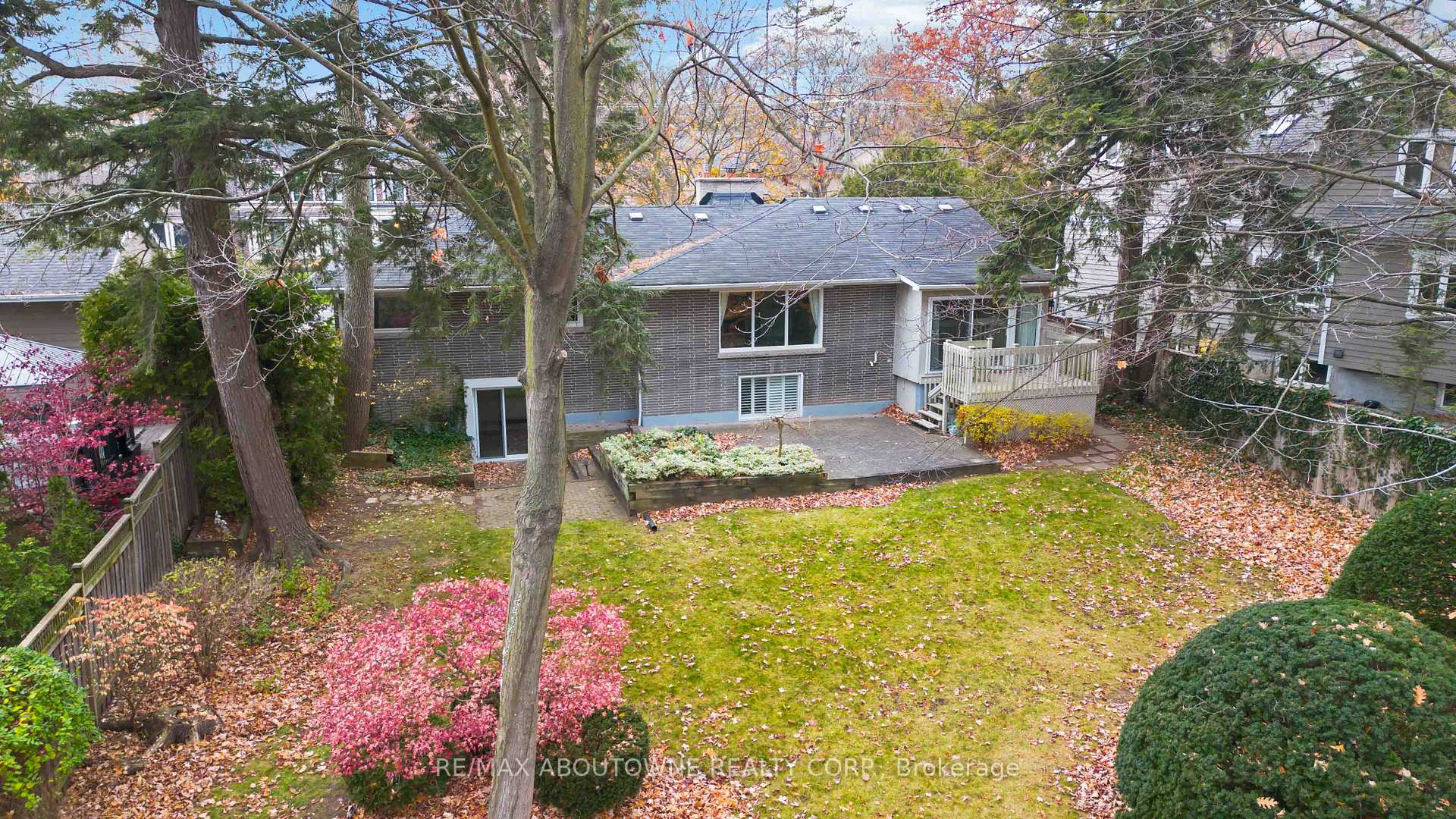 Photo 25 of 1410 Devon Road, Oakville, Morrison — HOMEH