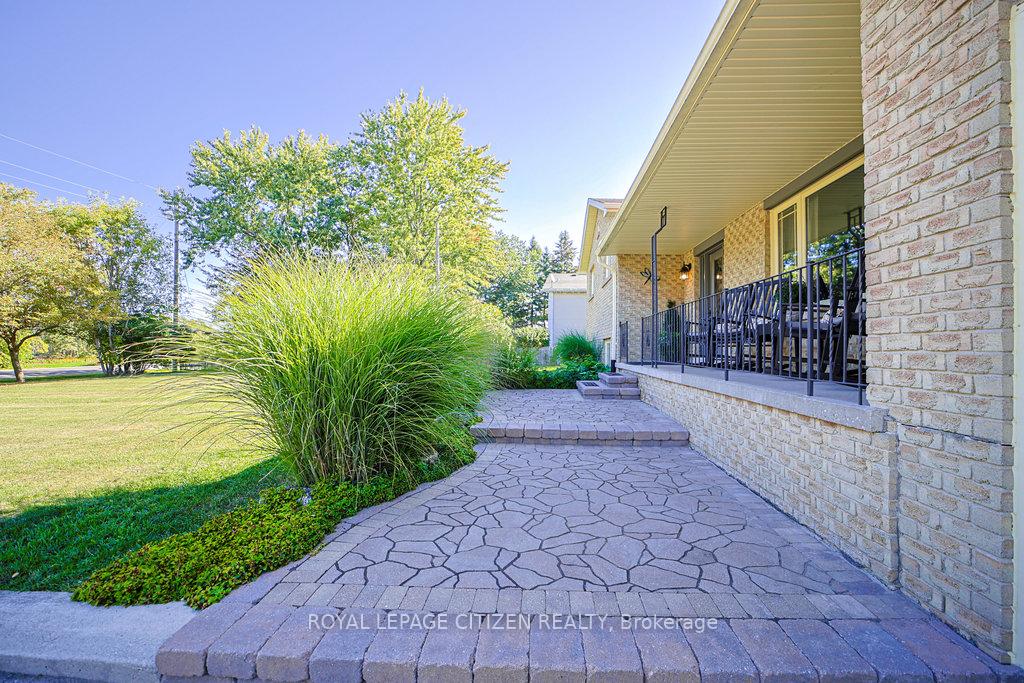 Photo 3 of 7079 6th Line, New Tecumseth, Rural New Tecumseth — HOMEH