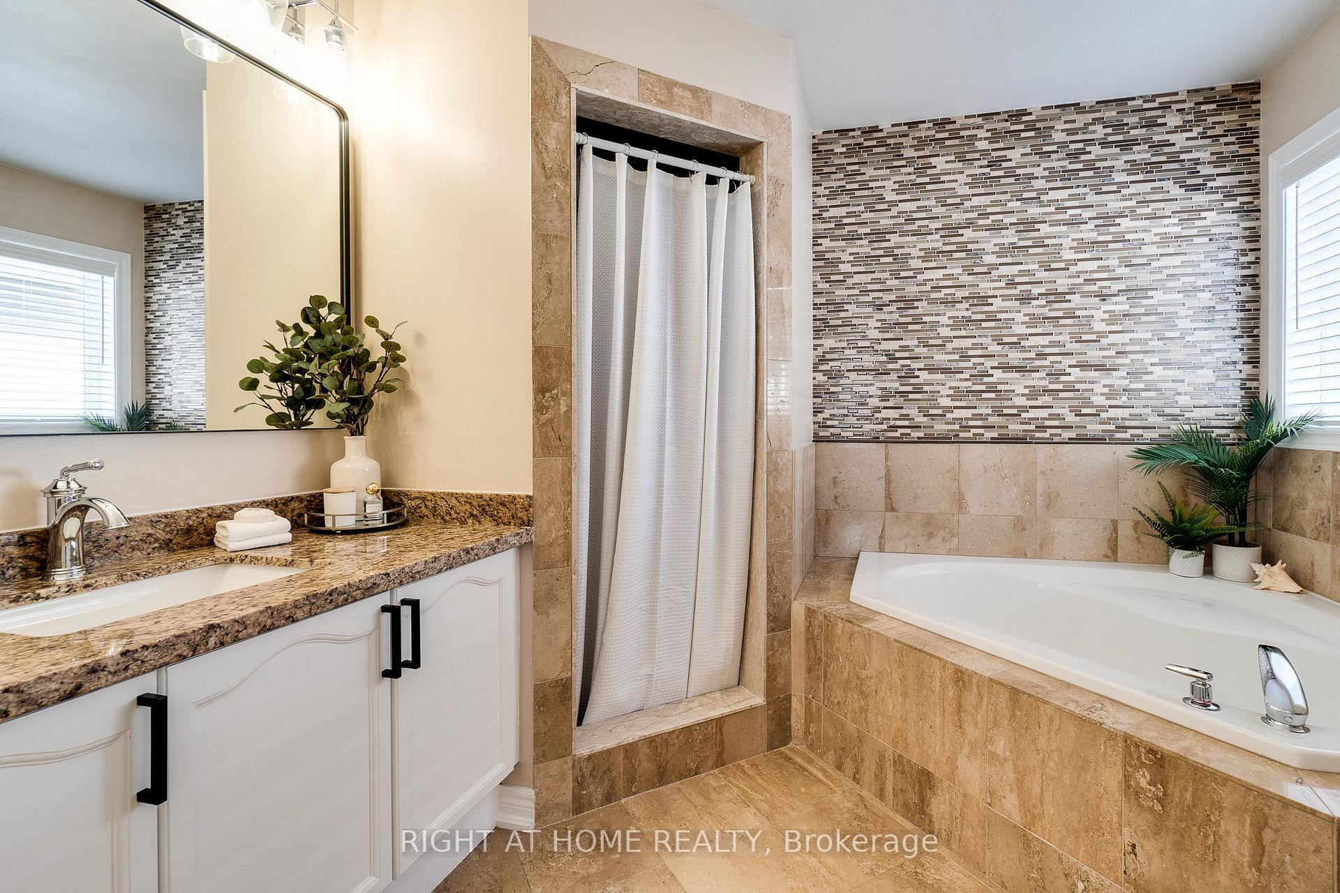 Photo 15 of 164 Cooke Crescent, Milton, Dempsey — HOMEH