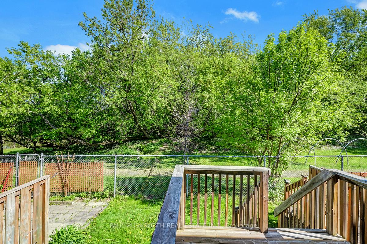 Photo 24 of 1161 Falconcrest Court, Ottawa, Chatelaine Village — HOMEH