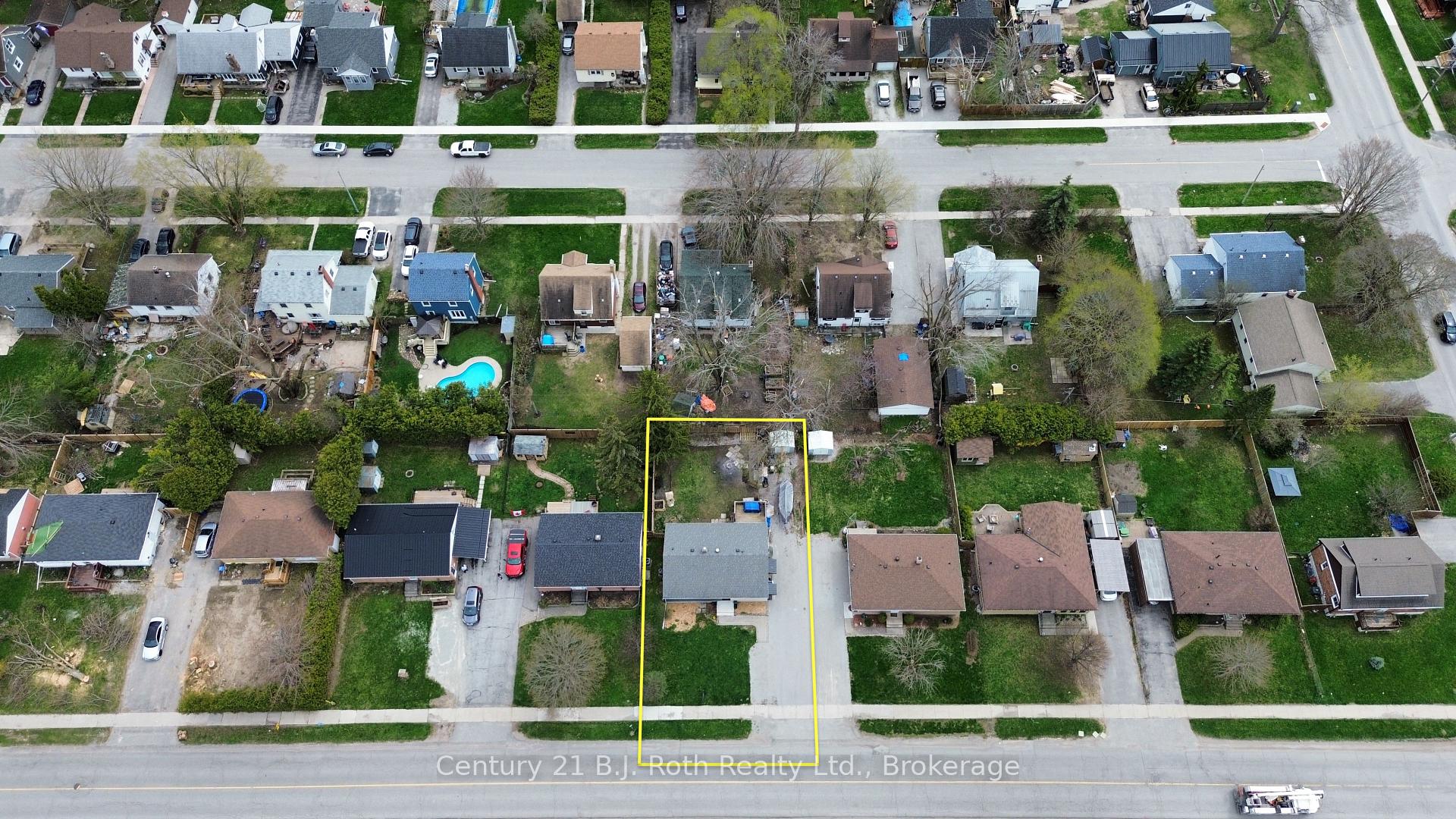 Photo 25 of 311 James Street E, Orillia — HOMEH