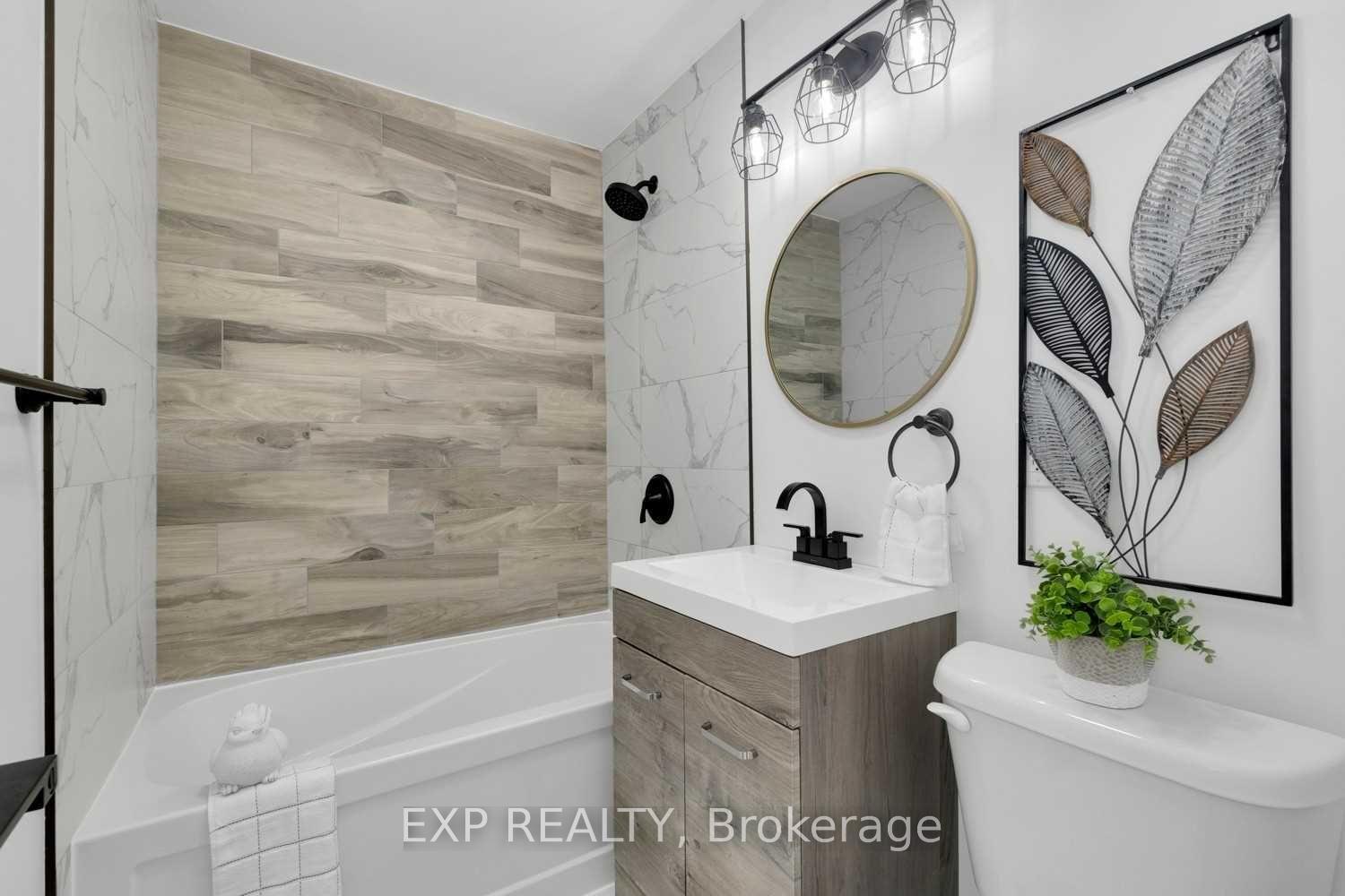 Photo 12 of 162 Hibbert Avenue, Oshawa, Vanier — HOMEH