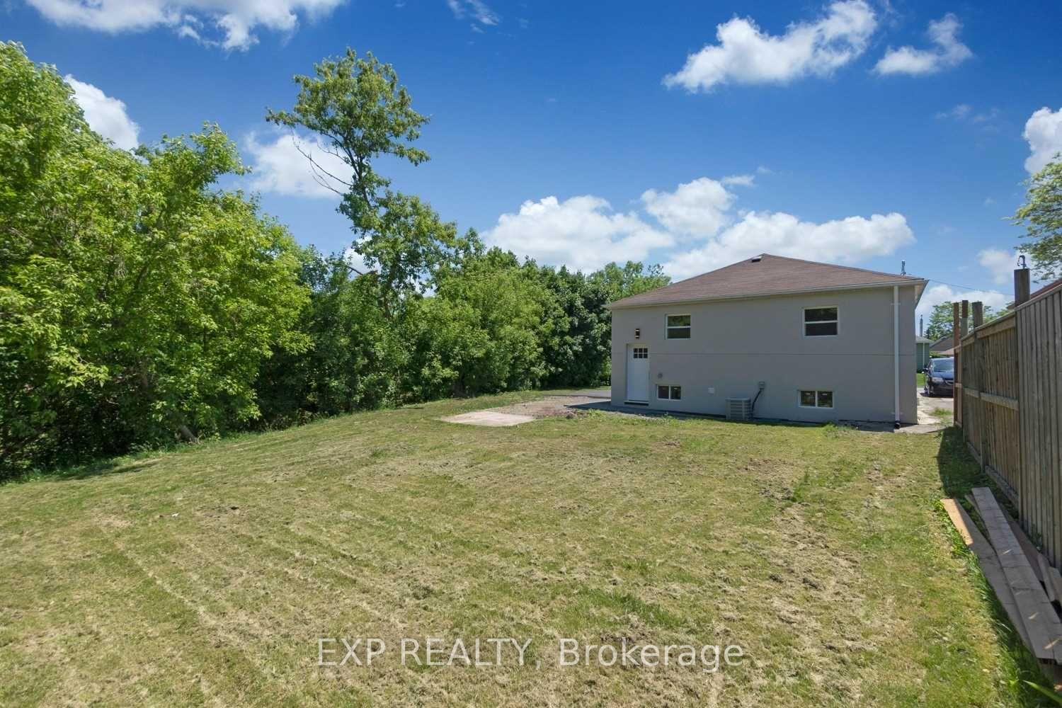 Photo 31 of 162 Hibbert Avenue, Oshawa, Vanier — HOMEH