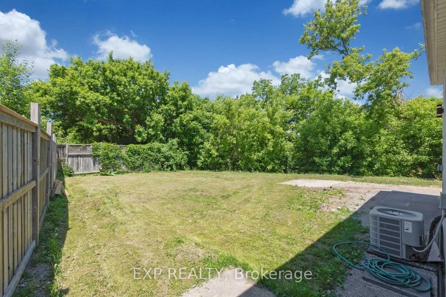 Photo 32 of 162 Hibbert Avenue, Oshawa, Vanier — HOMEH