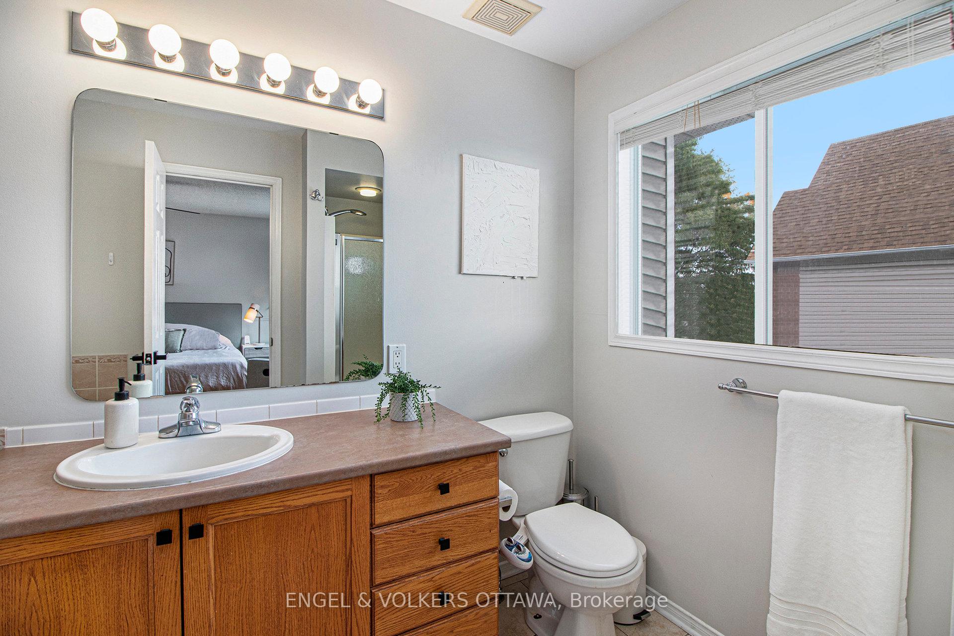 Photo 18 of 2047 Dorima Street, Ottawa, Avalon East — HOMEH