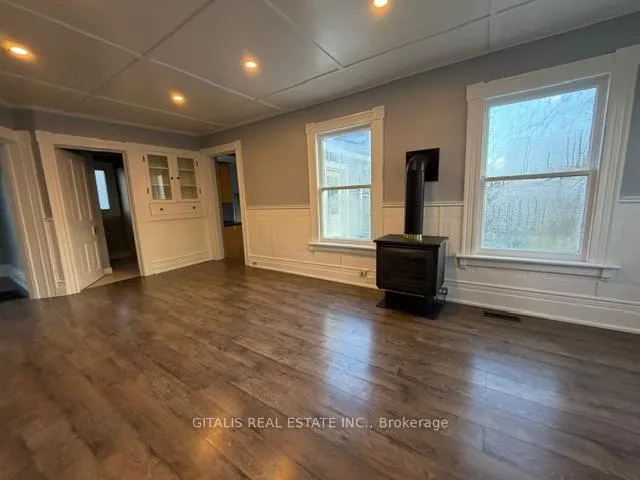 Photo 5 of 2348 Sovereign Street, Oakville, Bronte — HOMEH