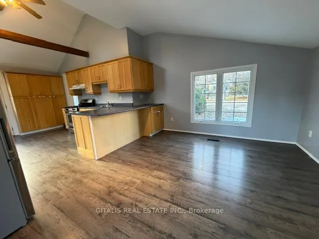 Photo 8 of 2348 Sovereign Street, Oakville, Bronte — HOMEH