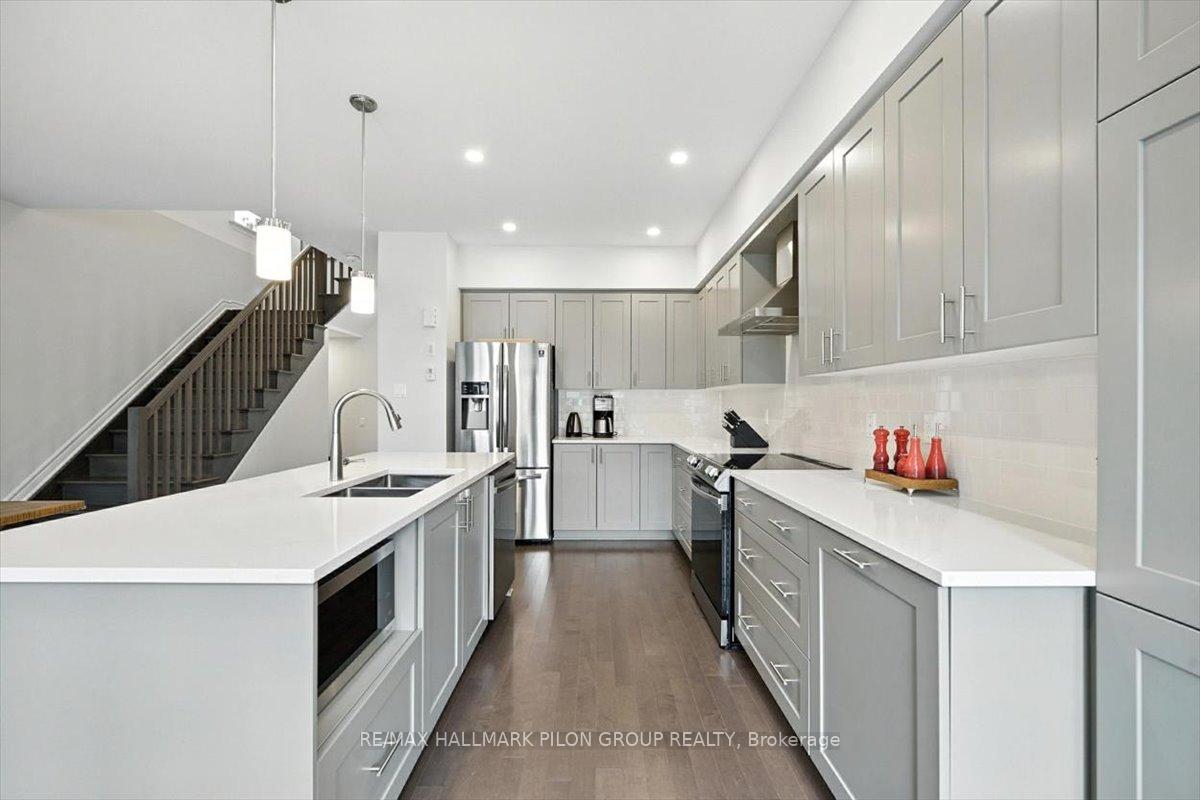 Photo 5 of 391 Cornice Street, Ottawa, Mer Bleue/Bradley Estates/Anderson Park — HOMEH