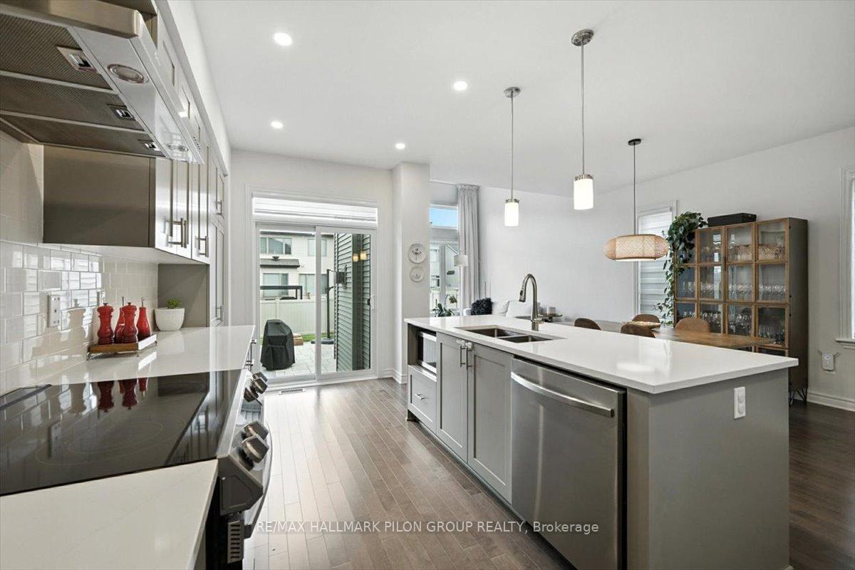 Photo 6 of 391 Cornice Street, Ottawa, Mer Bleue/Bradley Estates/Anderson Park — HOMEH