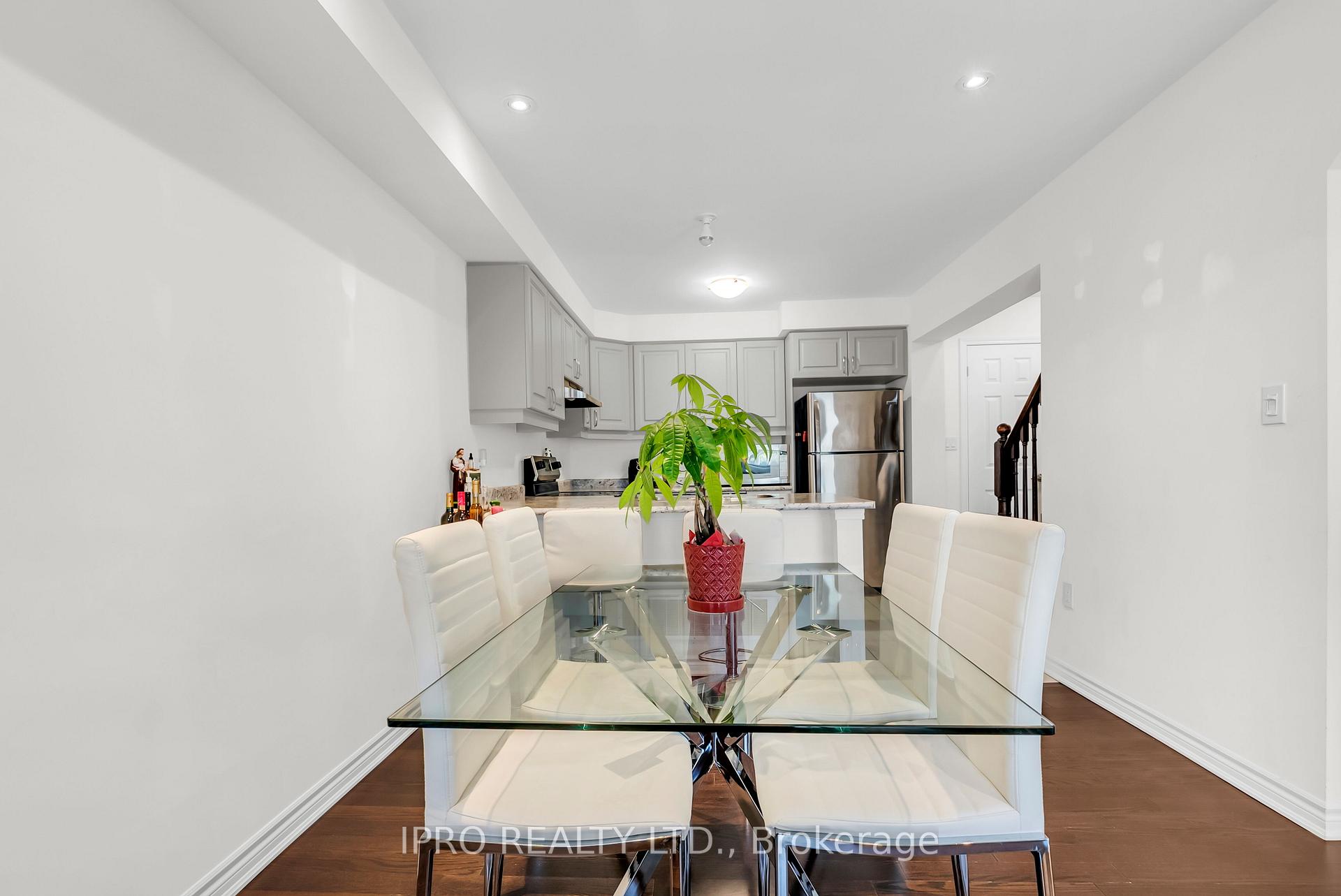 Photo 5 of Unit 49, 1000 Asleton Boulevard, Milton, Willmott — HOMEH