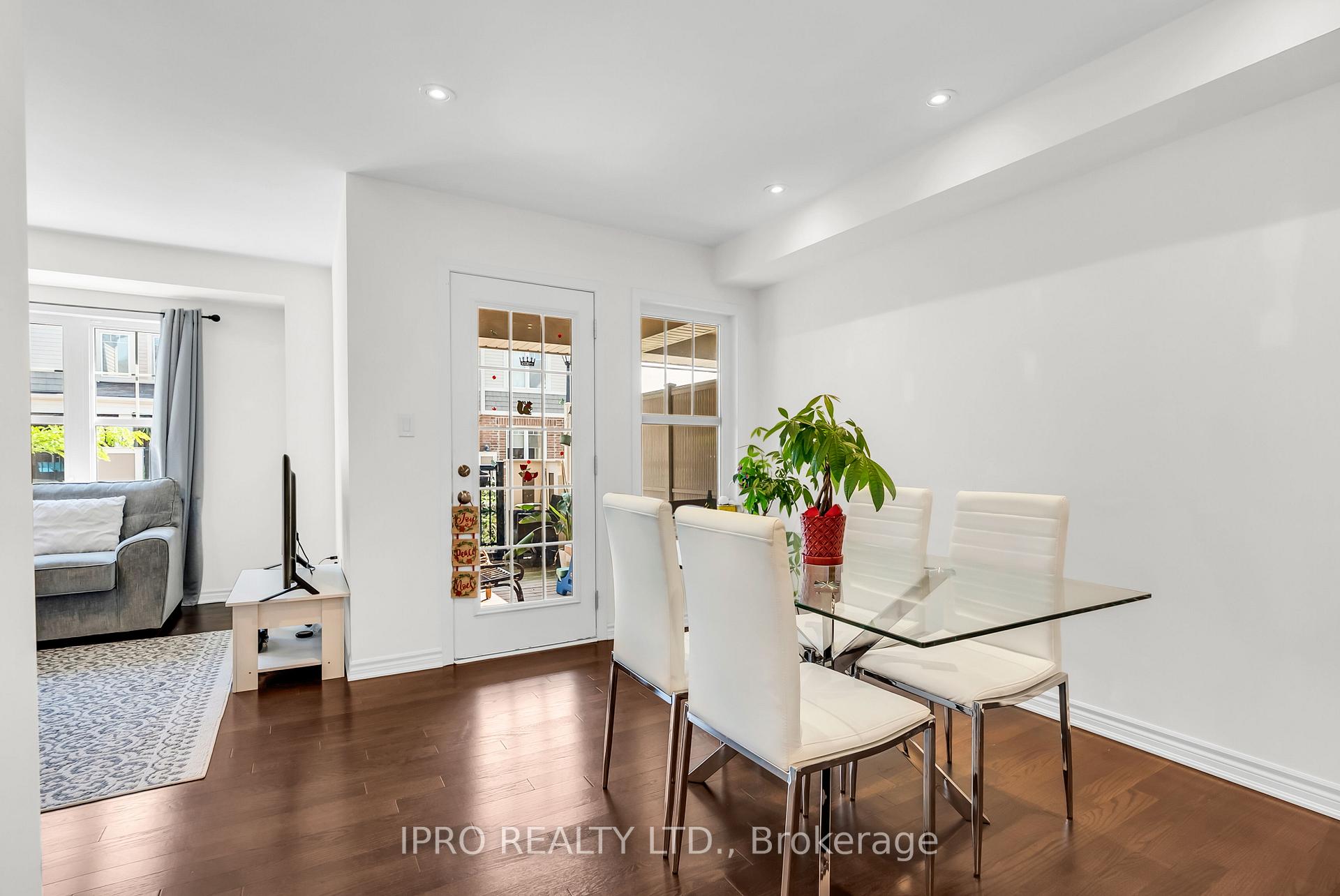 Photo 6 of Unit 49, 1000 Asleton Boulevard, Milton, Willmott — HOMEH