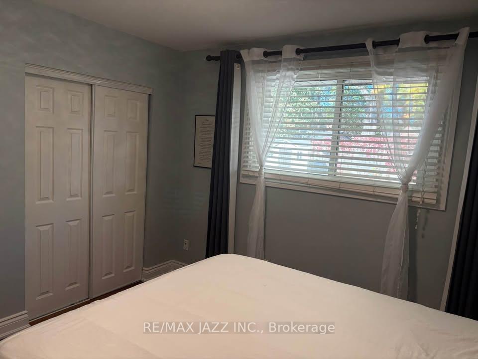 Photo 9 of 1074 Willowdale Avenue, Oshawa, Donevan — HOMEH