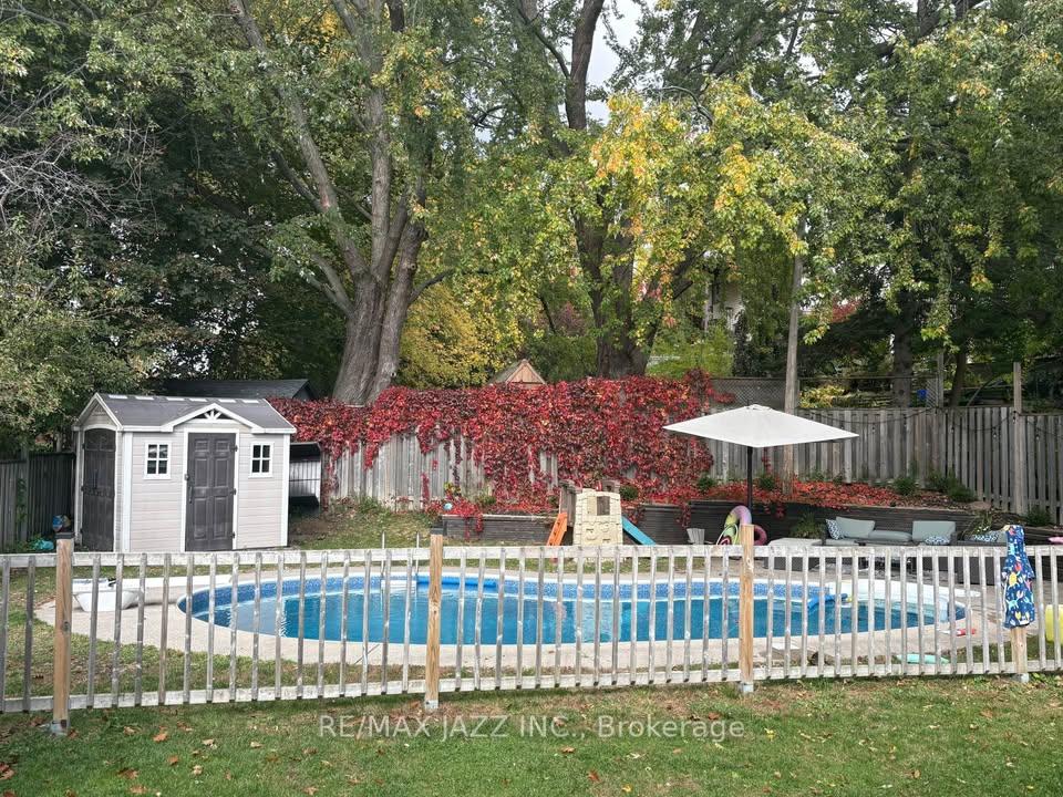 Photo 15 of 1074 Willowdale Avenue, Oshawa, Donevan — HOMEH