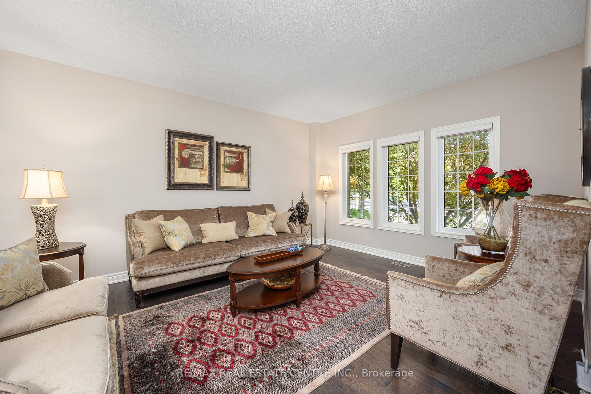 Photo 8 of 2388 Eight Line, Oakville, Joshua Creek — HOMEH