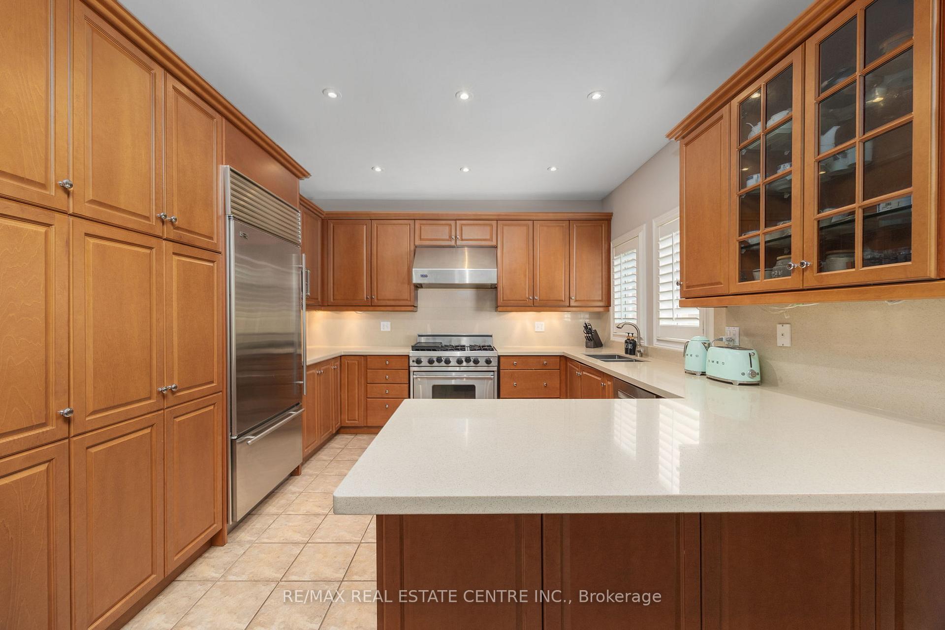 Photo 12 of 2388 Eight Line, Oakville, Joshua Creek — HOMEH