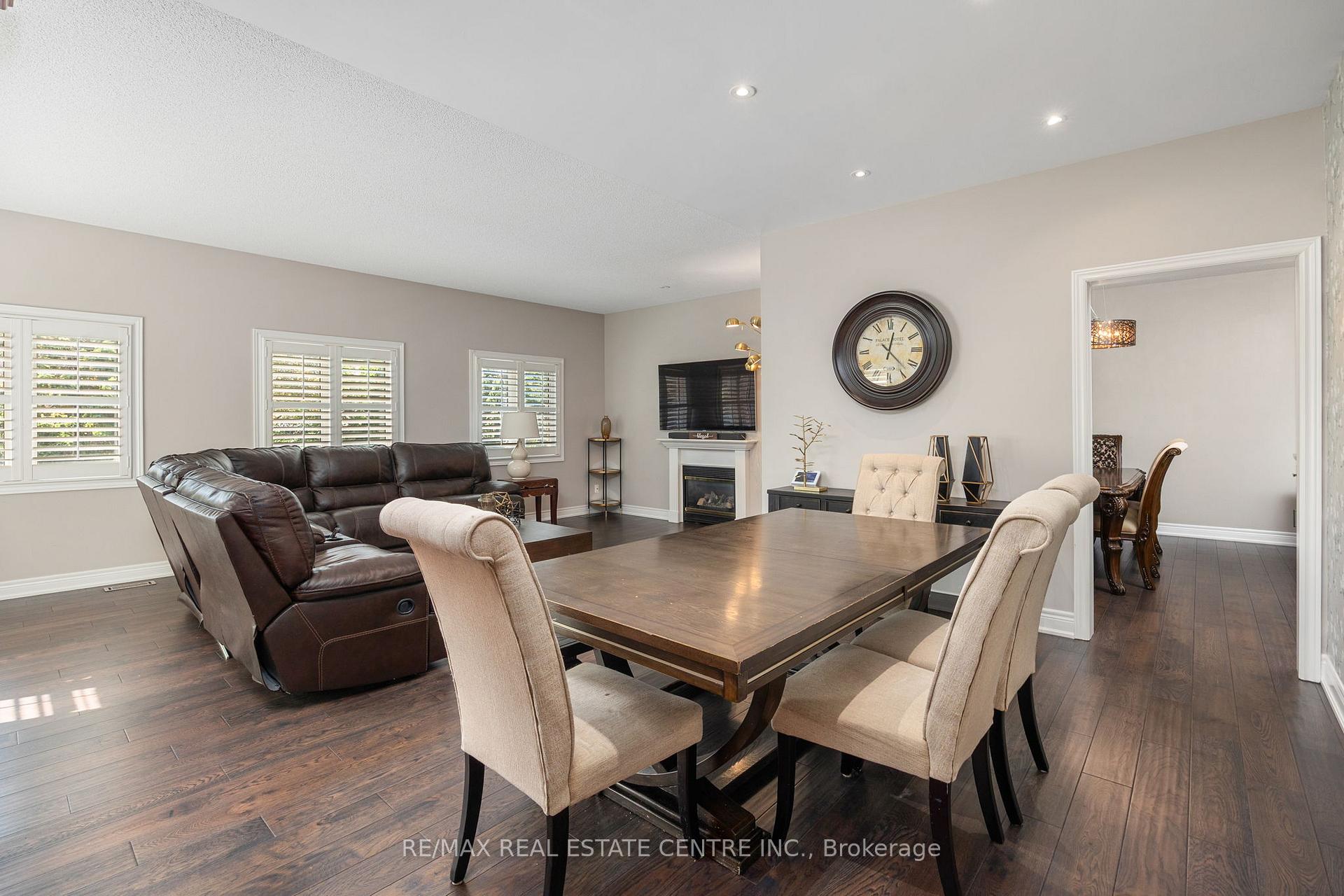 Photo 14 of 2388 Eight Line, Oakville, Joshua Creek — HOMEH