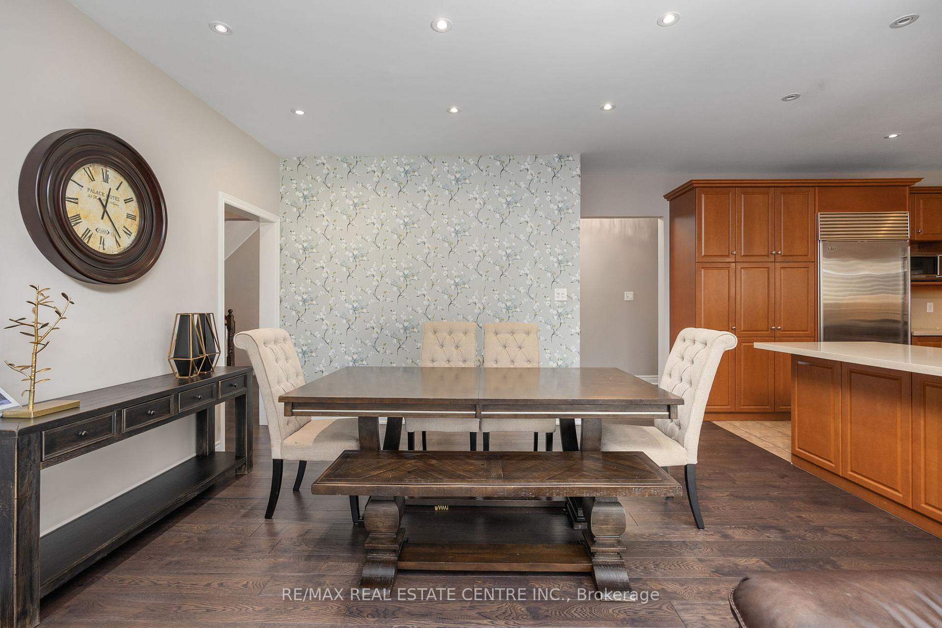 Photo 15 of 2388 Eight Line, Oakville, Joshua Creek — HOMEH