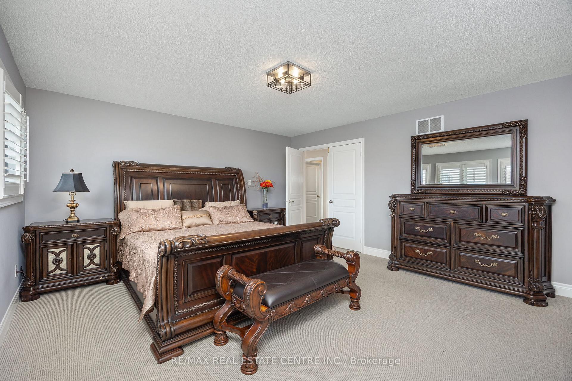 Photo 26 of 2388 Eight Line, Oakville, Joshua Creek — HOMEH