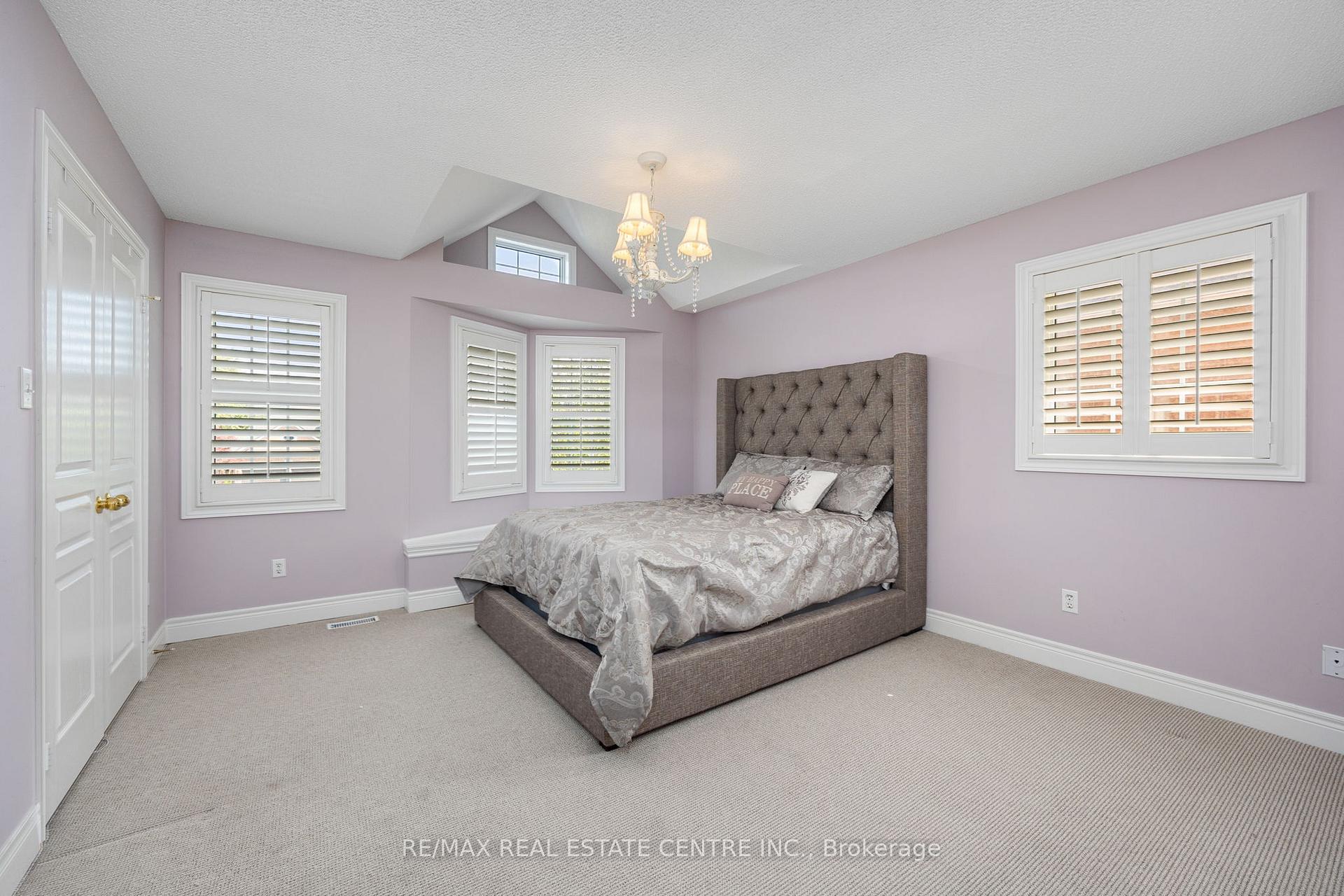 Photo 29 of 2388 Eight Line, Oakville, Joshua Creek — HOMEH