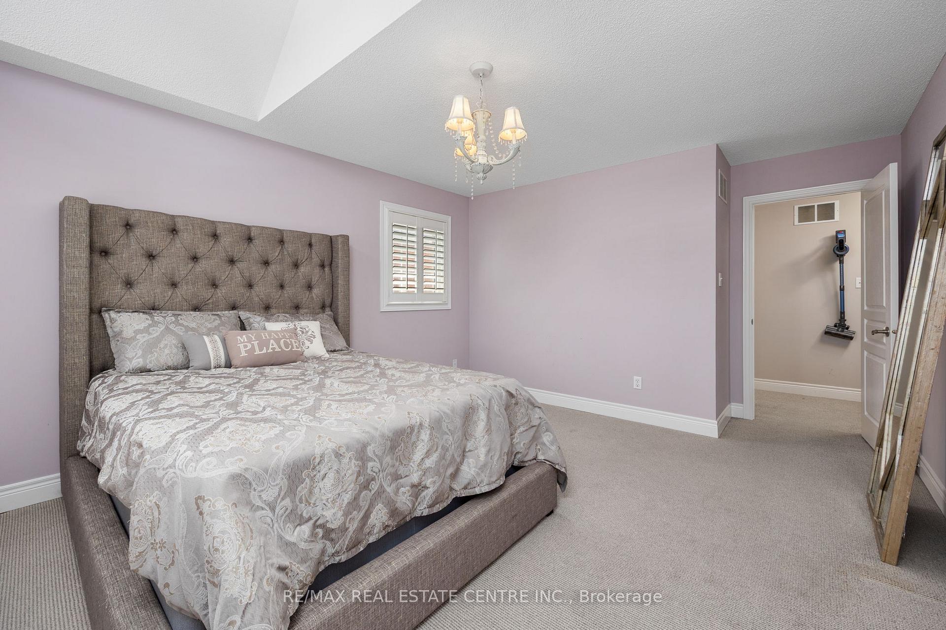 Photo 30 of 2388 Eight Line, Oakville, Joshua Creek — HOMEH