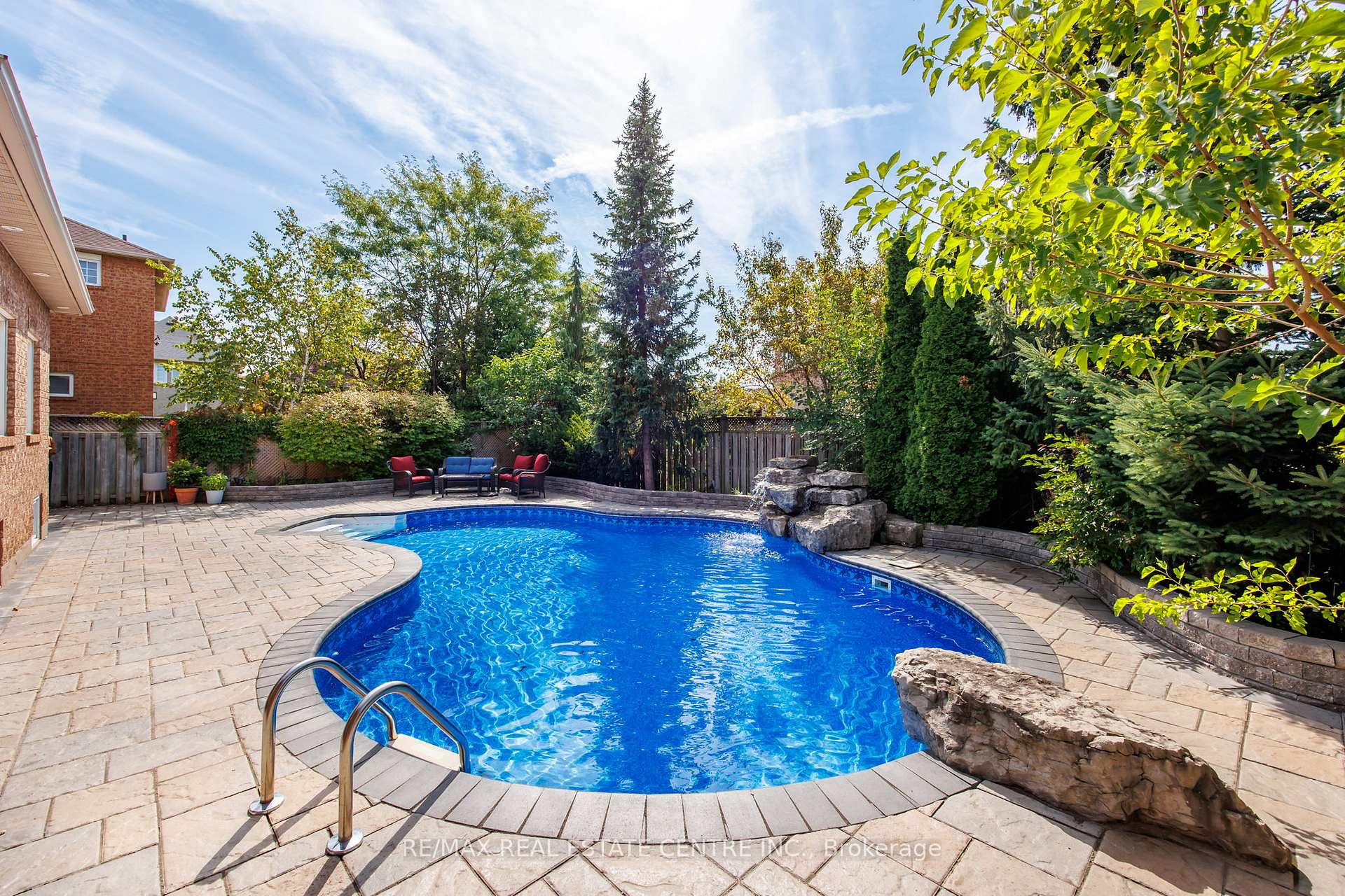 Photo 40 of 2388 Eight Line, Oakville, Joshua Creek — HOMEH