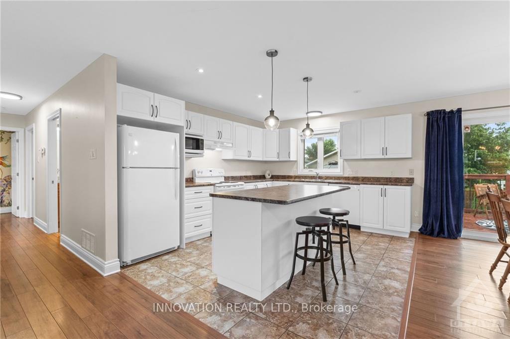 Photo 2 of 81 Tabitha Crescent, North Dundas, Chesterville — HOMEH
