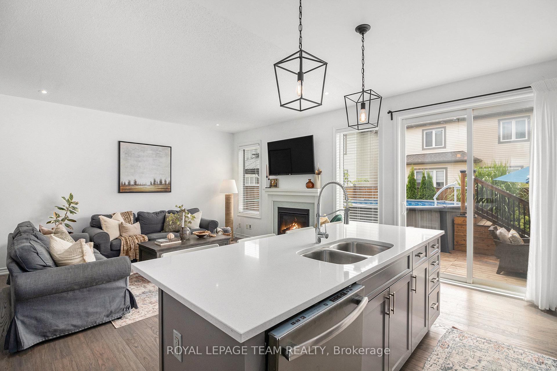Photo 14 of 283 Casa Grande Circle, Ottawa, Avalon West — HOMEH