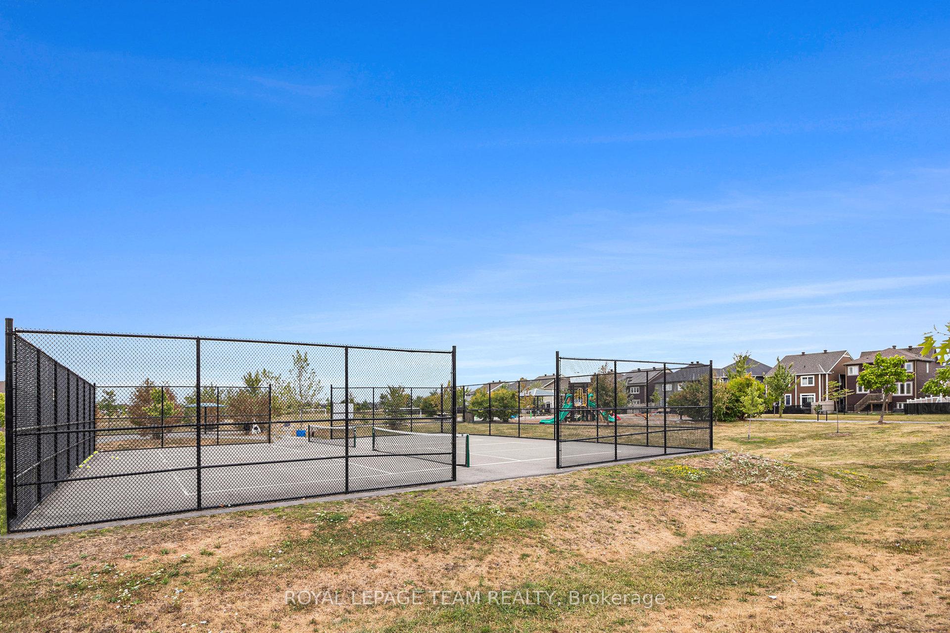 Photo 43 of 283 Casa Grande Circle, Ottawa, Avalon West — HOMEH