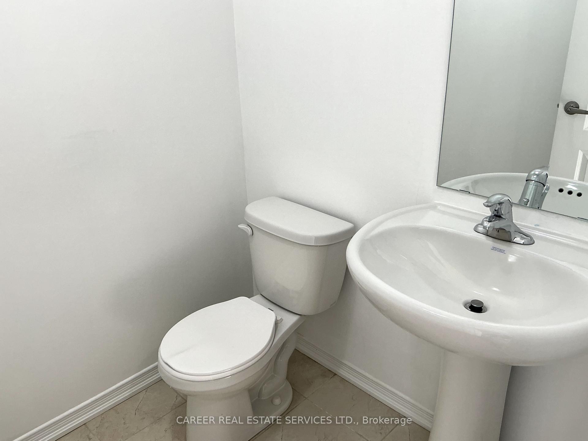 Photo 12 of 1464 Grand Prairie Path, Oshawa, Taunton — HOMEH