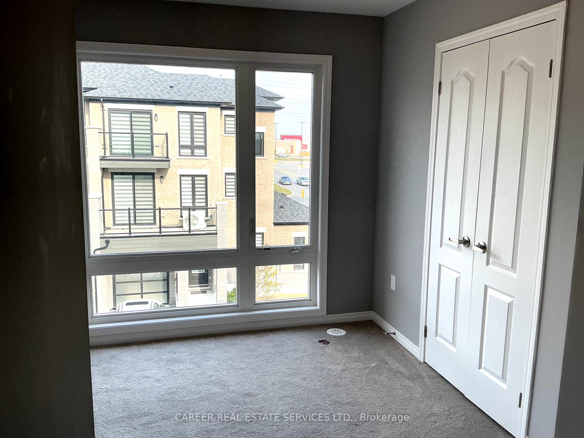 Photo 16 of 1464 Grand Prairie Path, Oshawa, Taunton — HOMEH