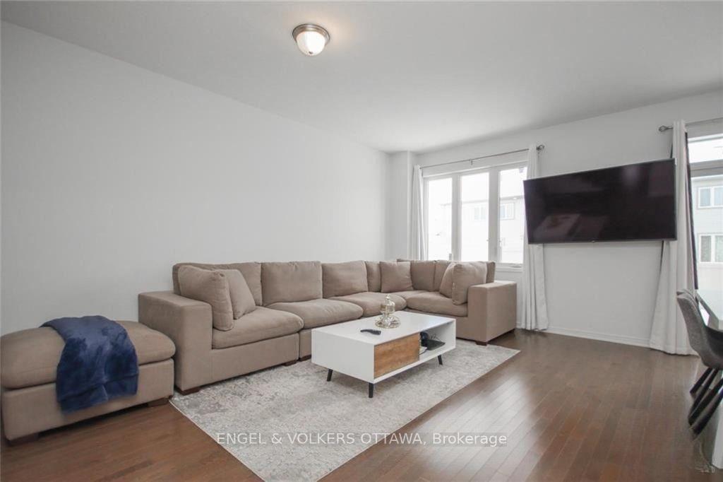 Photo 6 of 507 Tulip Tree Way, Ottawa, Mer Bleue/Bradley Estates/Anderson Park — HOMEH