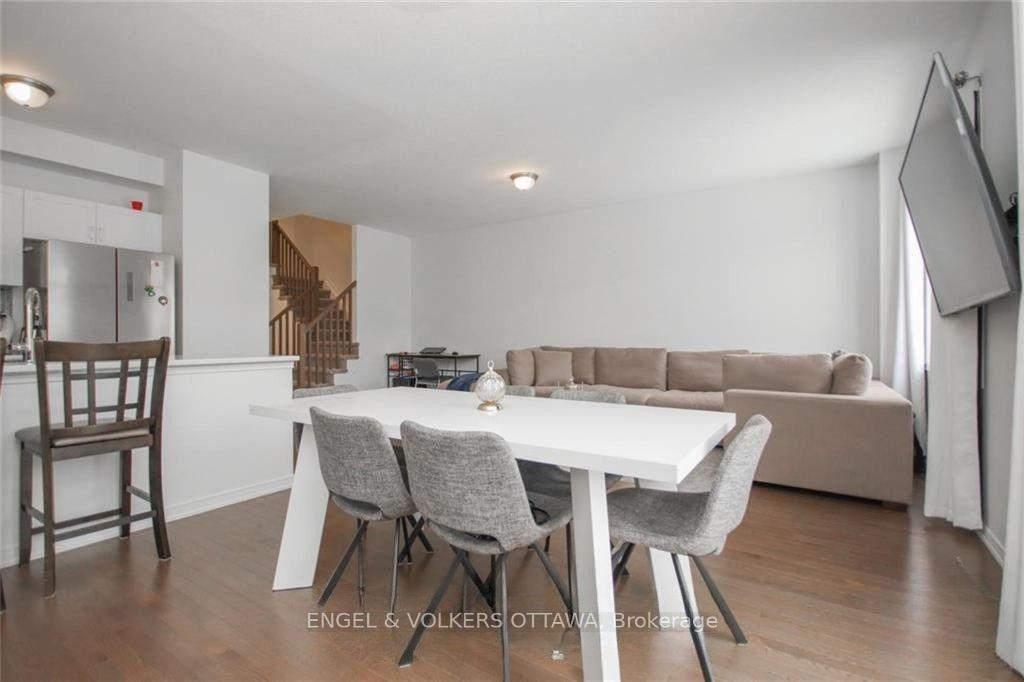 Photo 7 of 507 Tulip Tree Way, Ottawa, Mer Bleue/Bradley Estates/Anderson Park — HOMEH