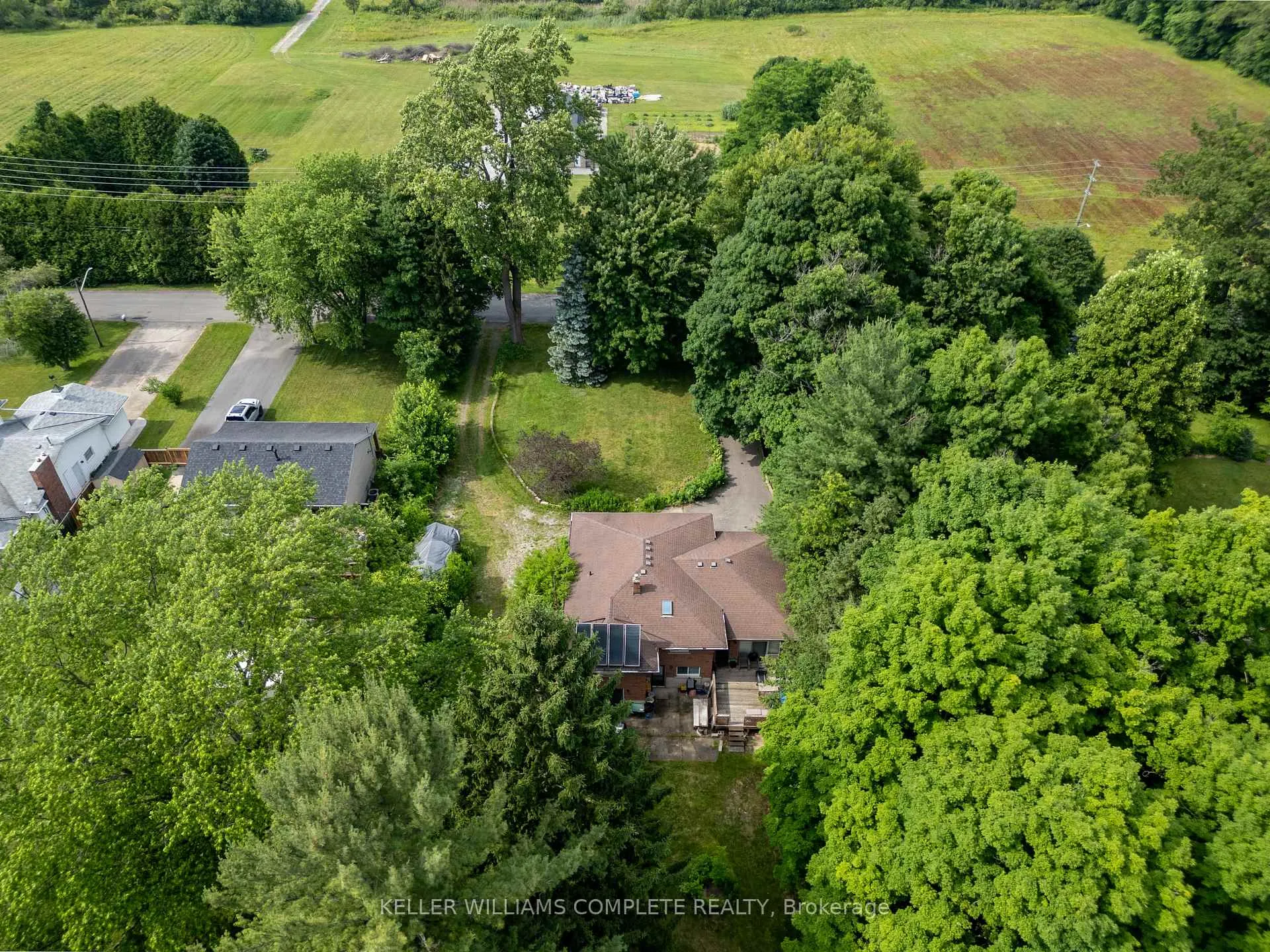 Photo 7 of 150 Merritt Road, Pelham, Fonthill — HOMEH