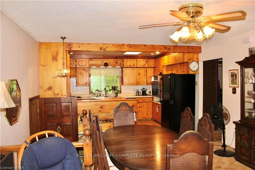 Photo 20 of 150 Merritt Road, Pelham, Fonthill — HOMEH
